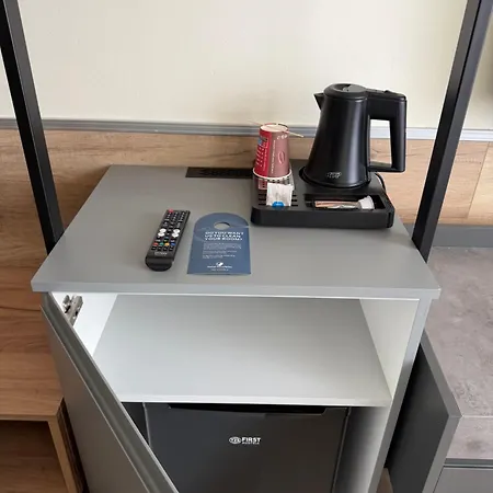 Turm 24h Self Check In By H&h 2* Linz