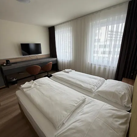 Turm 24h Self Check In By H&h Otel 2*
