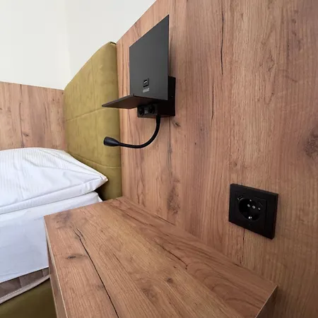 Turm 24h Self Check In By H&h Otel
