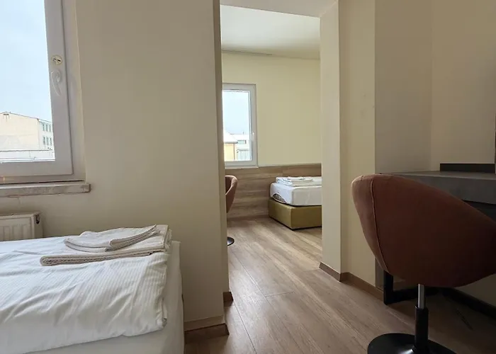 Turm 24h Self Check In By H&h 2*