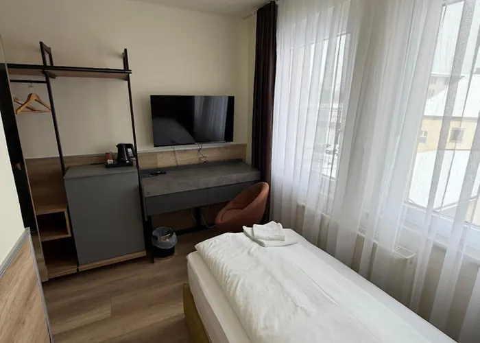 Turm 24h Self Check In By H&h Hotel