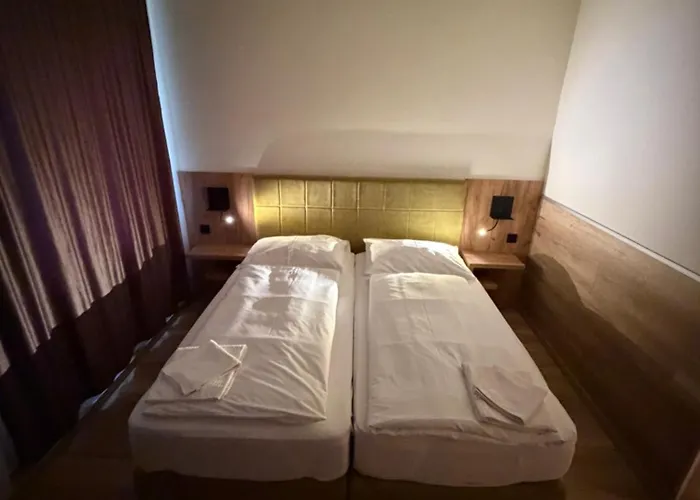 Turm 24h Self Check In By H&h Hotel