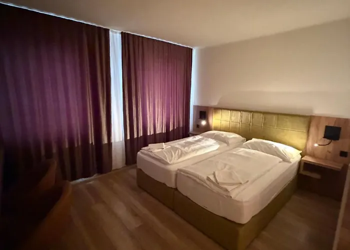 Otel Turm 24h Self Check In By H&h