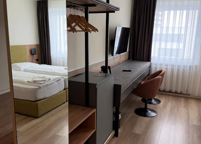 Turm 24h Self Check In By H&h فندق لينتز