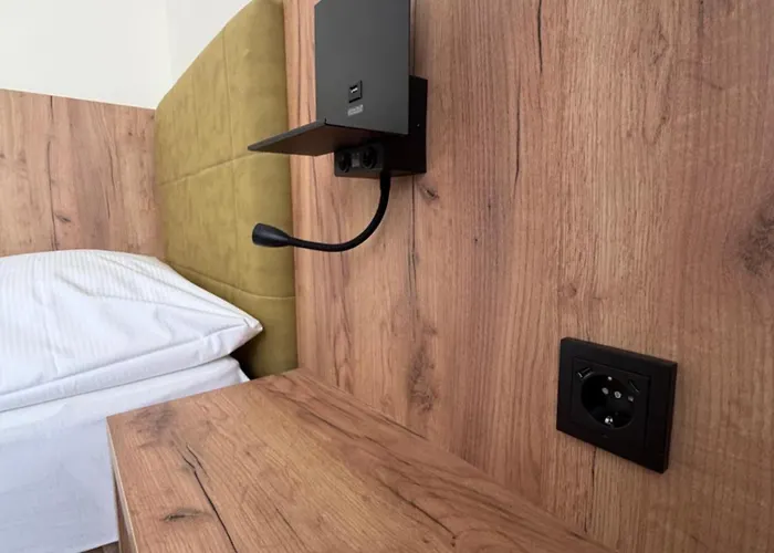 Turm 24h Self Check In By H&h فندق